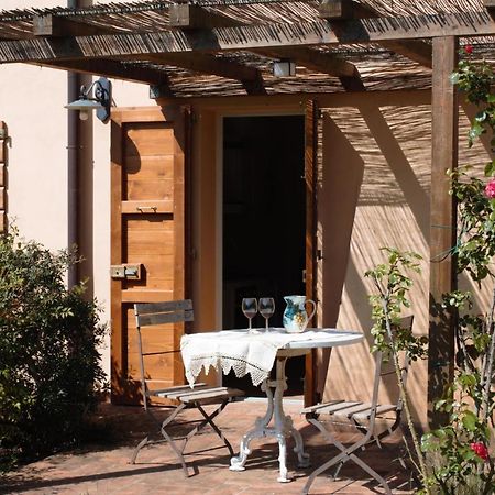 Villa Mulino Della Rivolta à Montenero  Extérieur photo