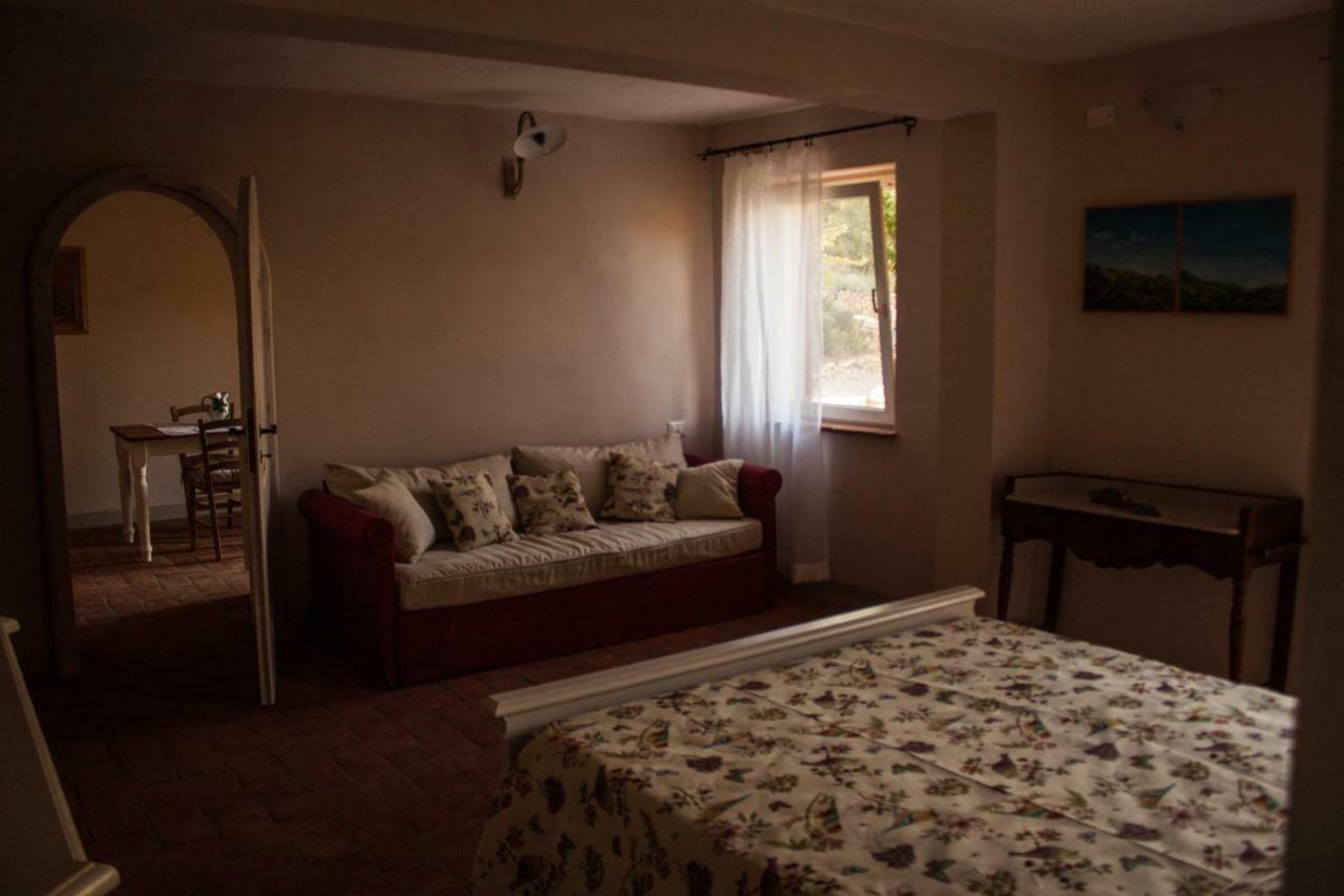 Villa Mulino Della Rivolta à Montenero  Extérieur photo