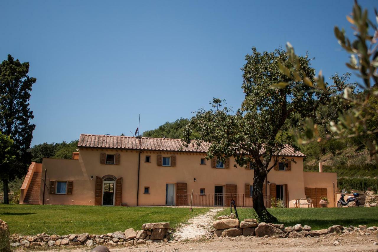 Villa Mulino Della Rivolta à Montenero  Extérieur photo