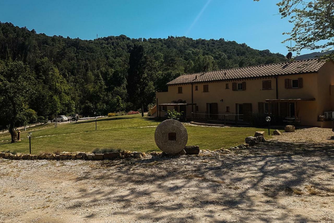 Villa Mulino Della Rivolta à Montenero  Extérieur photo