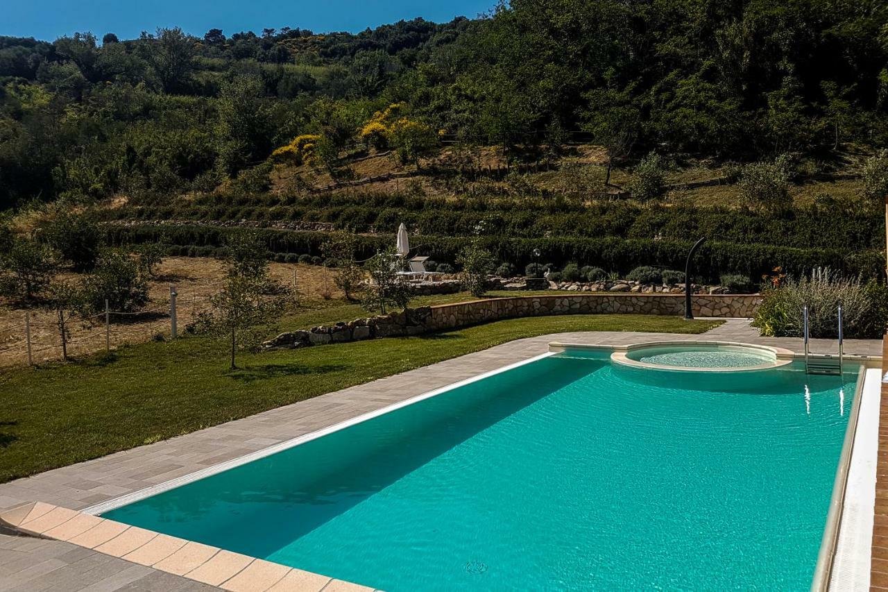 Villa Mulino Della Rivolta à Montenero  Extérieur photo